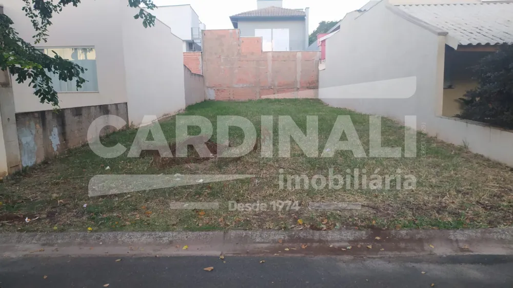 Comprar Terreno / Condomínio em Araraquara R$ 150.000,00 - Foto 2