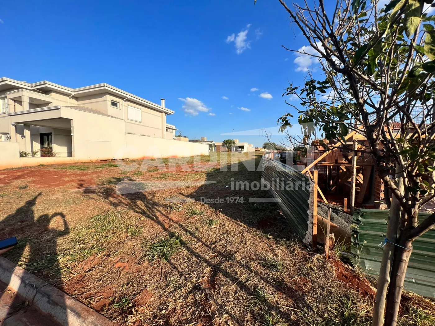 Comprar Terreno / Condomínio em Araraquara R$ 450.000,00 - Foto 4