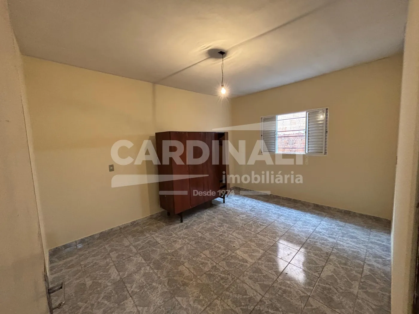 dormitório Comprar Casa / Padrão em São Carlos R$ 300.000,00 - Foto 9