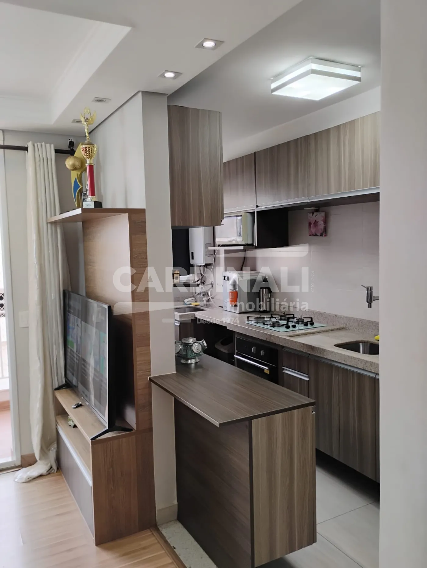 Alugar Apartamento / Padrão em Campinas R$ 3.000,00 - Foto 2