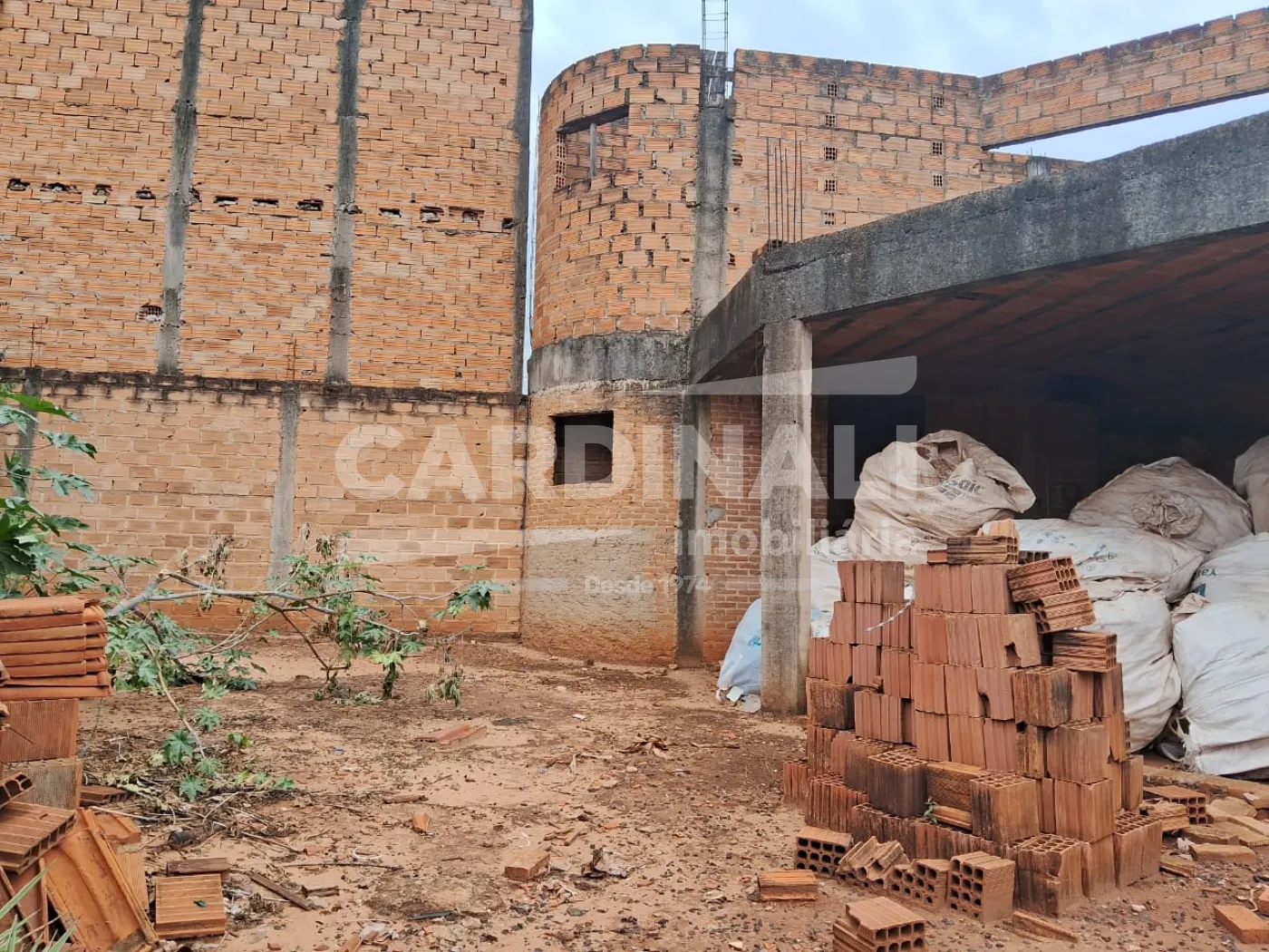 Comprar Terreno / Padrão em Araraquara R$ 160.000,00 - Foto 4