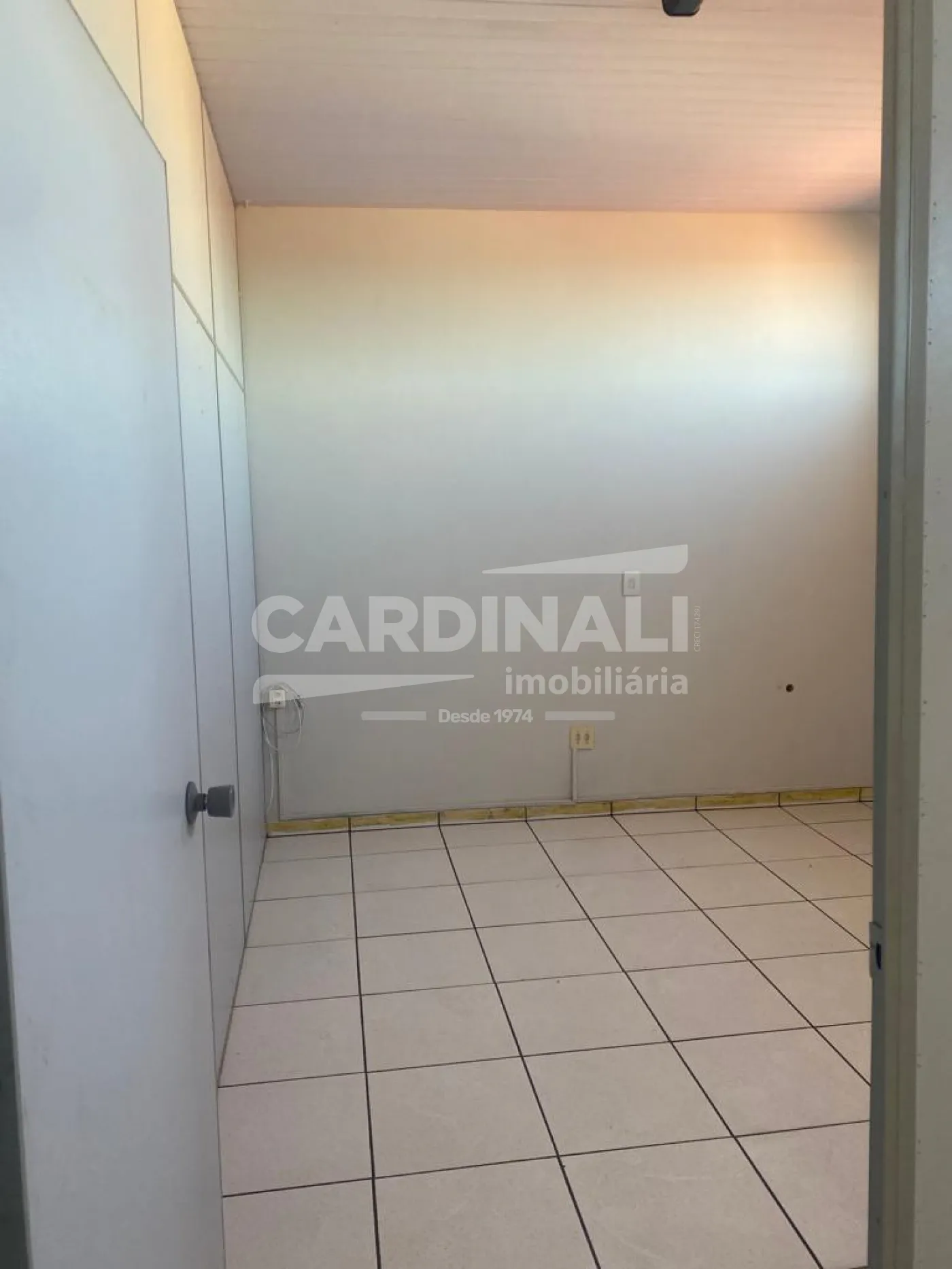 Alugar Comercial / Salão em São Carlos R$ 1.334,00 - Foto 7