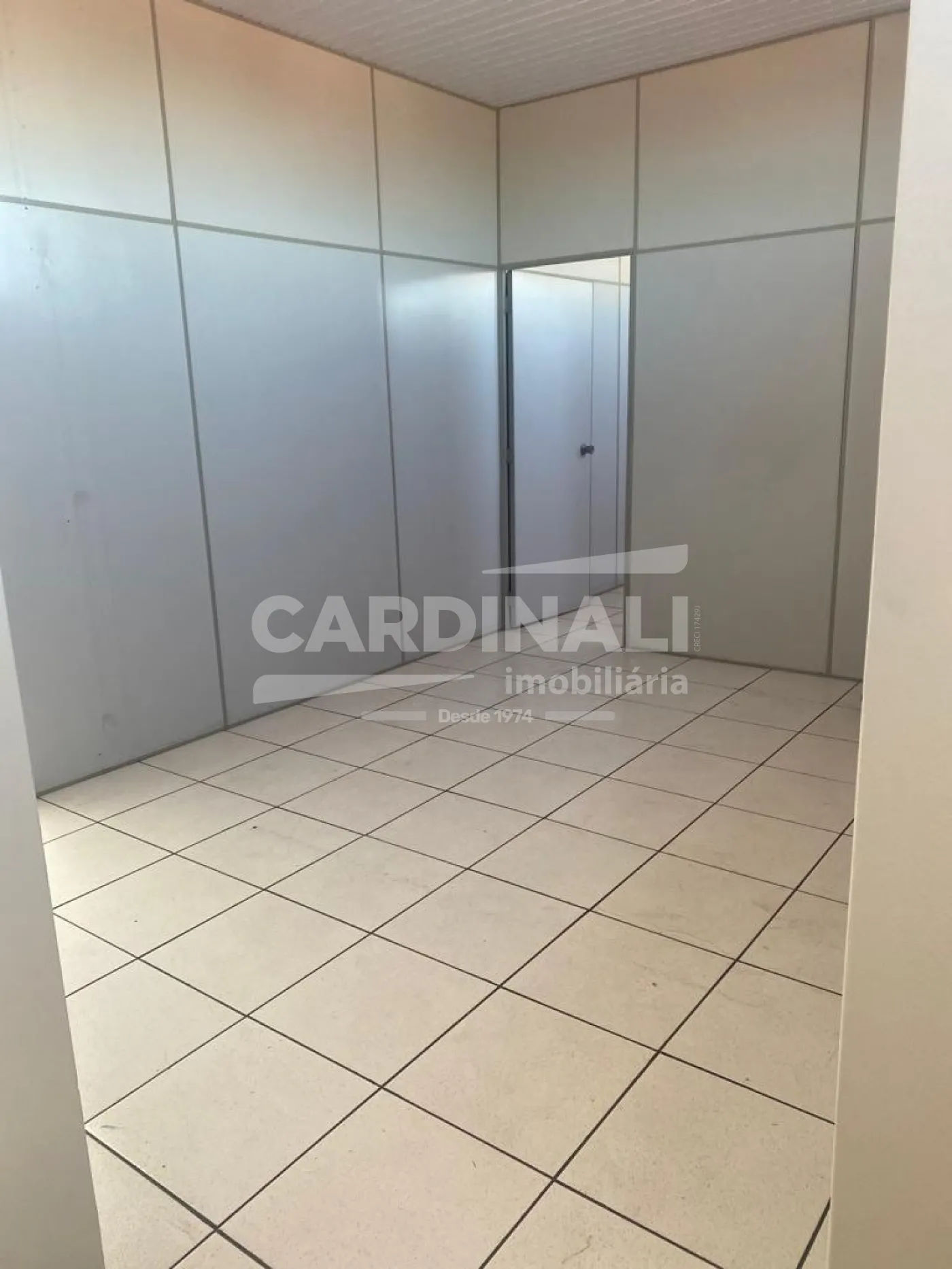 Alugar Comercial / Salão em São Carlos R$ 1.334,00 - Foto 8