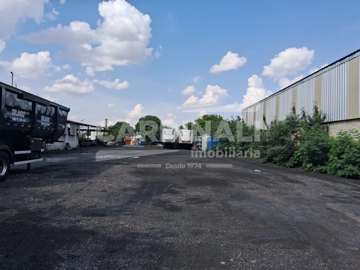 Comprar Comercial / Barracão em Américo Brasiliense R$ 2.700.000,00 - Foto 3