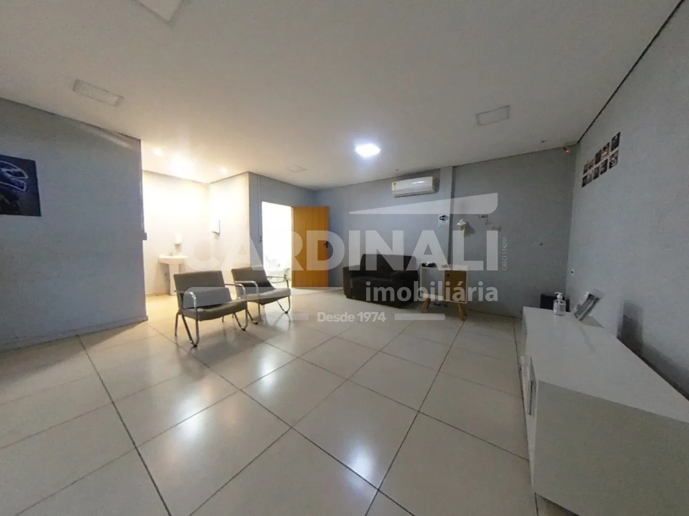 Alugar Comercial / Barracão em São Carlos R$ 33.330,00 - Foto 9