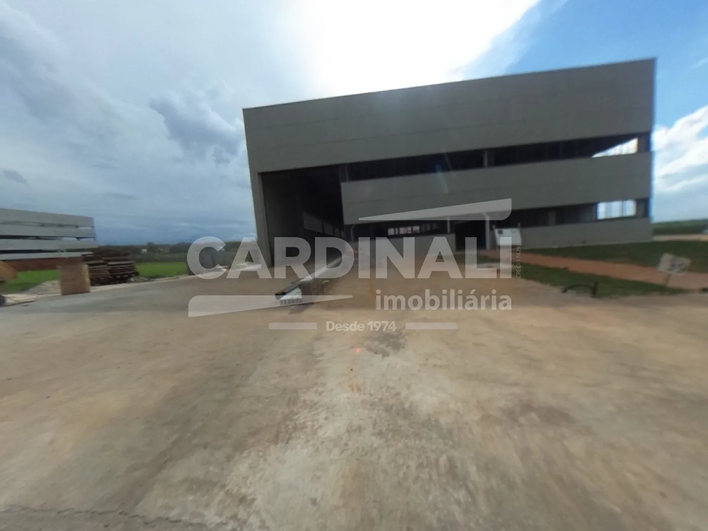 Alugar Comercial / Galpão em São Carlos R$ 35.150,00 - Foto 1