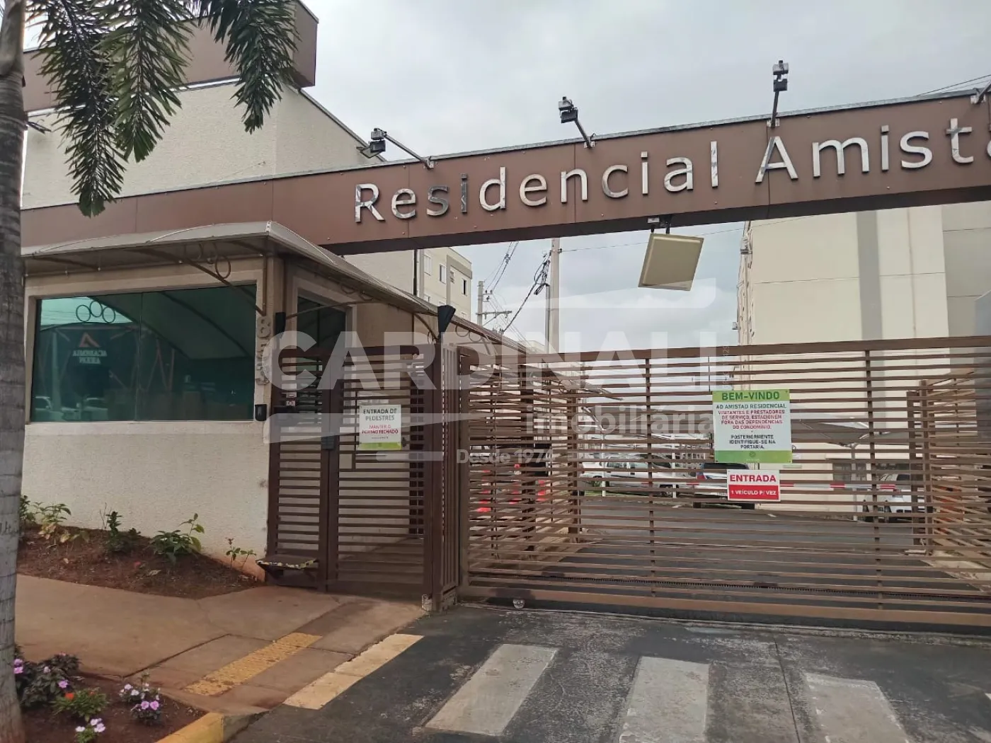 Apartamento / Padrão em Araraquara Alugar por R$1.100,00 Apartamento / Padrão em Araraquara Alugar por R$1.100,00