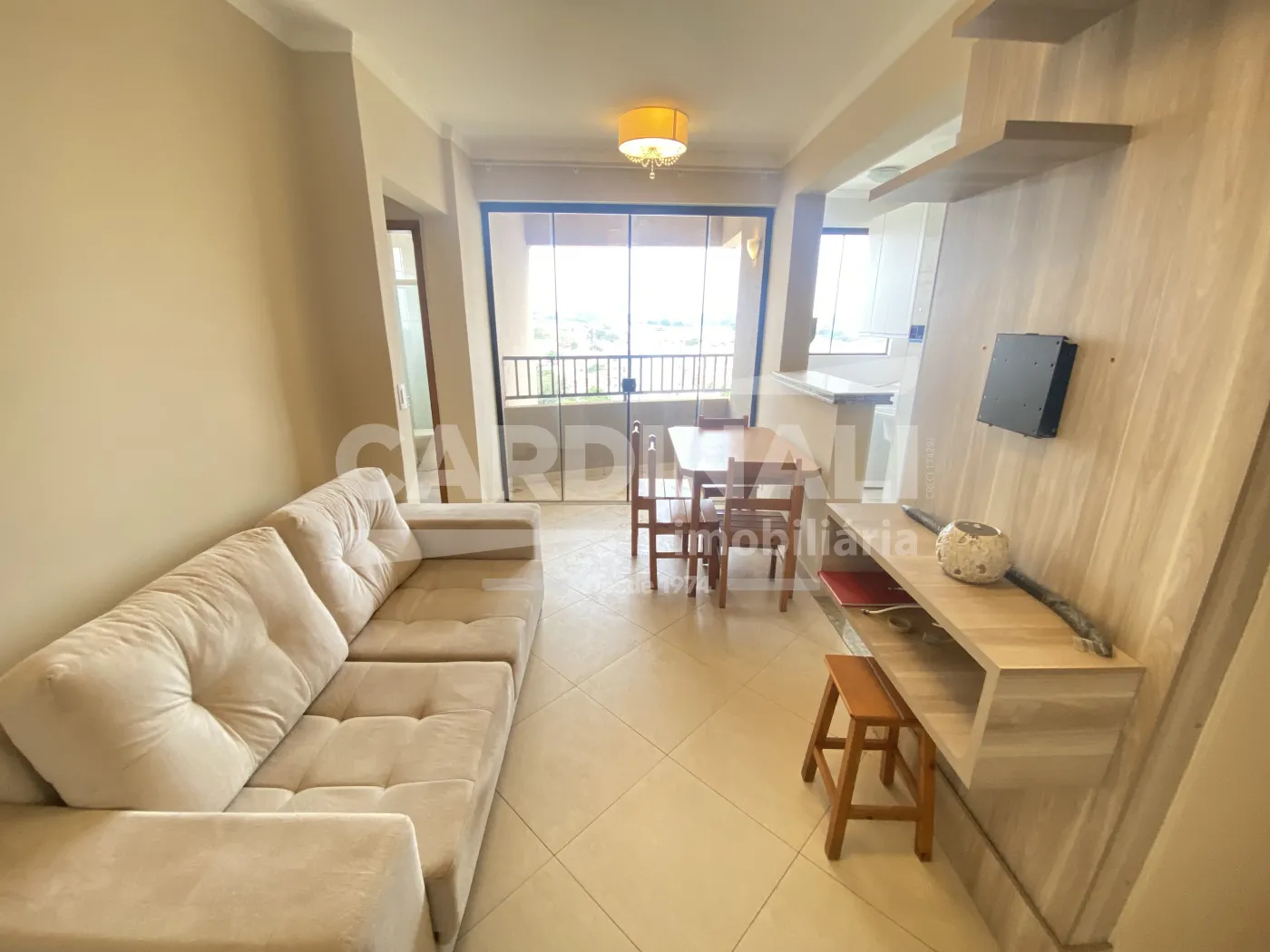 Alugar Apartamento / Padrão em São Carlos R$ 1.800,00 - Foto 2