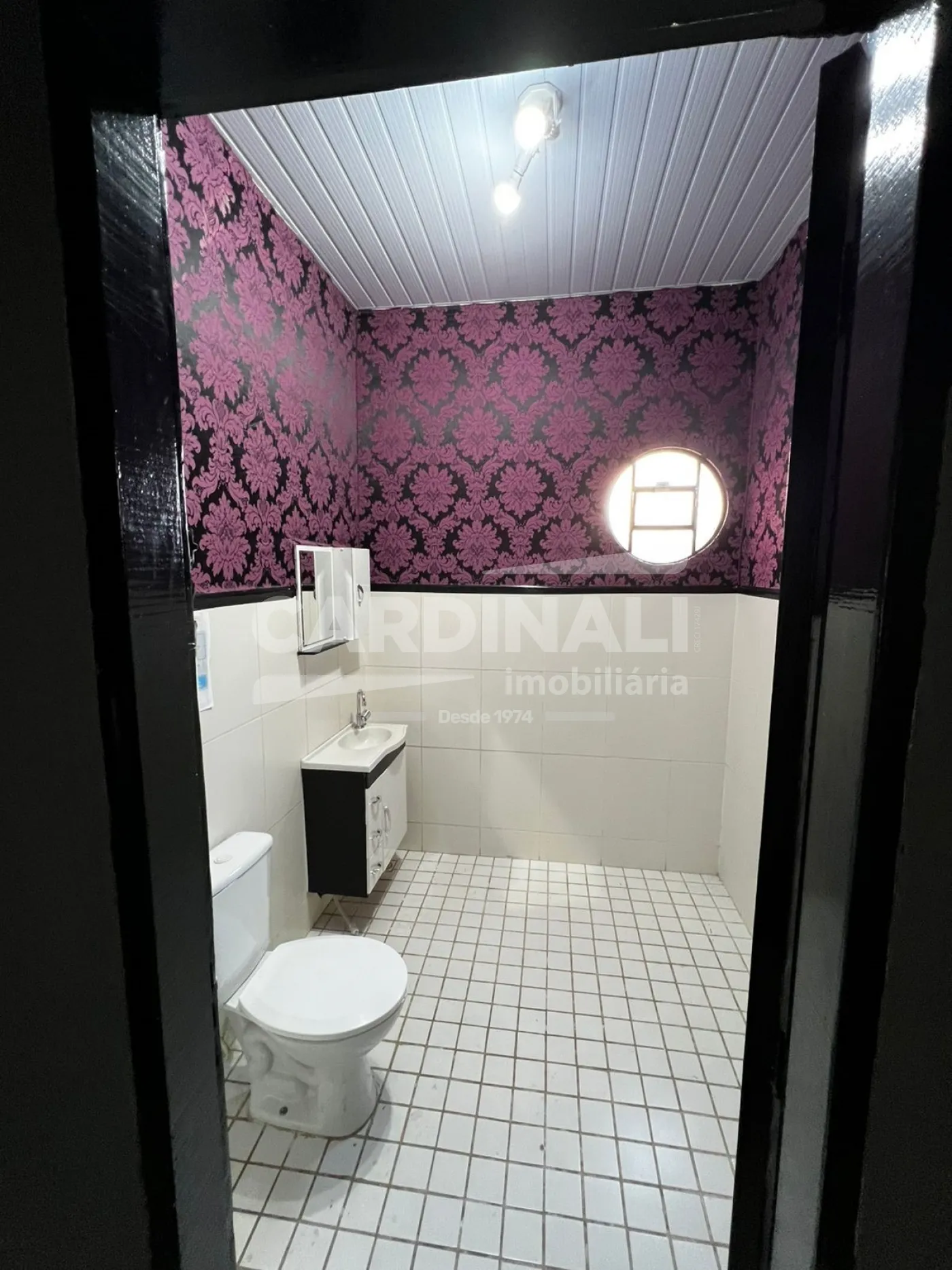 Alugar Comercial / Padrão em São Carlos R$ 2.200,00 - Foto 4