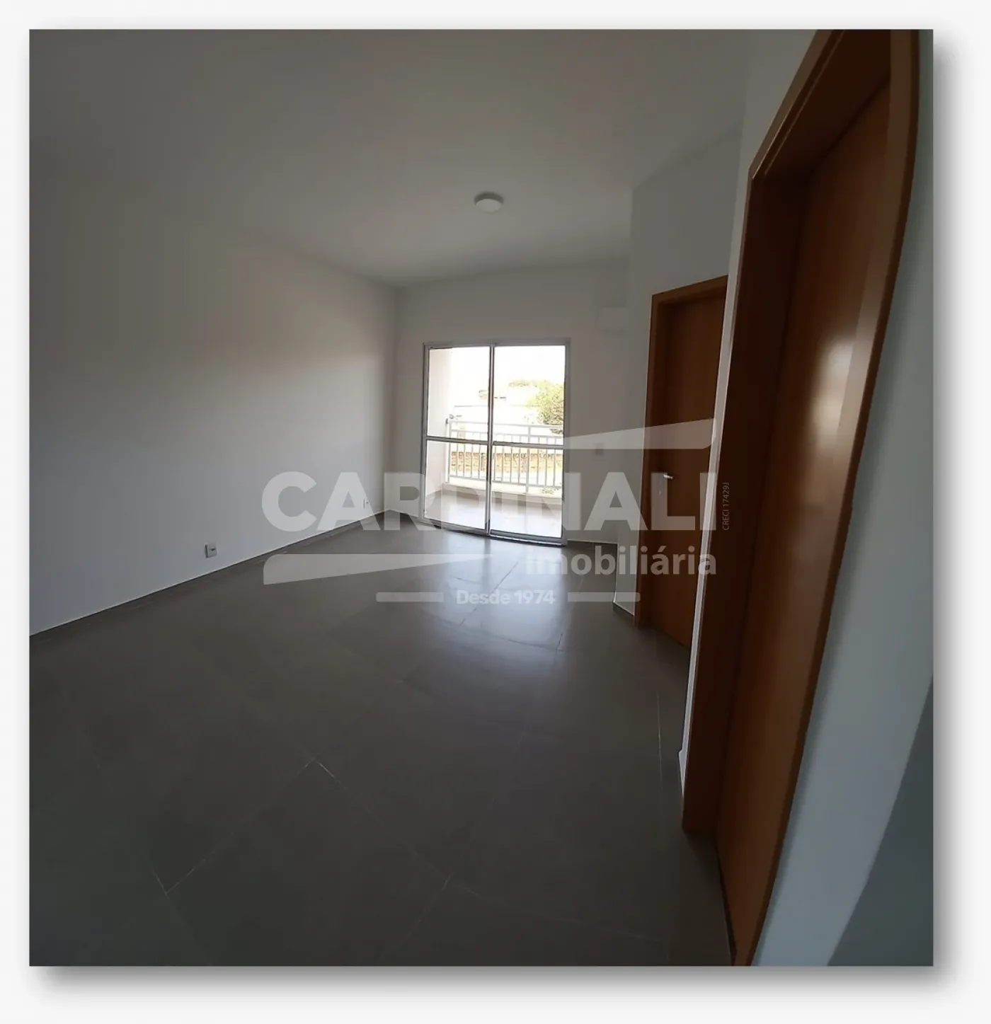 Comprar Apartamento / Padrão em São Carlos R$ 362.000,00 - Foto 2