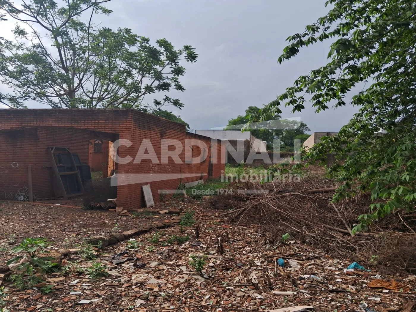 Comprar Terreno / Padrão em Araraquara R$ 373.000,00 - Foto 7