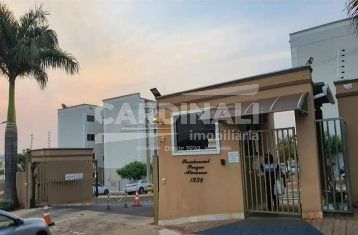 Apartamento / Padrão em Araraquara , Comprar por R$180.000,00