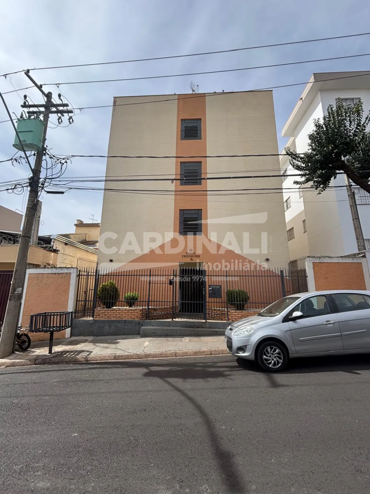 Apartamento / Padrão em São Carlos 