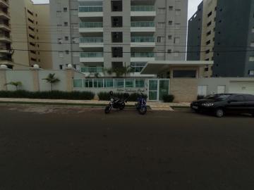 Alugar Apartamento / Padrão em São Carlos. apenas R$ 2.750,00