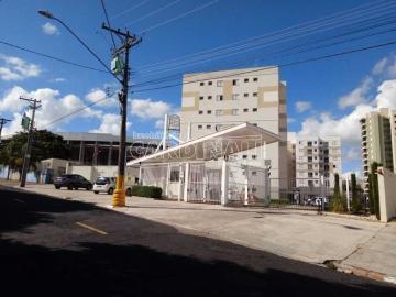 Apartamento / Padrão em Araraquara 