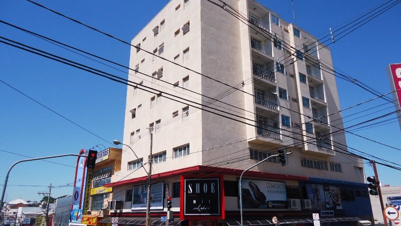 Apartamento com 2 dormitórios no centro próximo ao Mercado Municipal em São Carlos