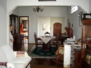 imagem 3 - Casa com 2 dormitórios no Centro próxima a Catedral em São Carlos imagem 3 - Casa com 2 dormitórios no Centro próxima a Catedral em São Carlos