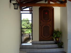 Casa com 2 dormitórios no Centro próxima a Catedral em São Carlos