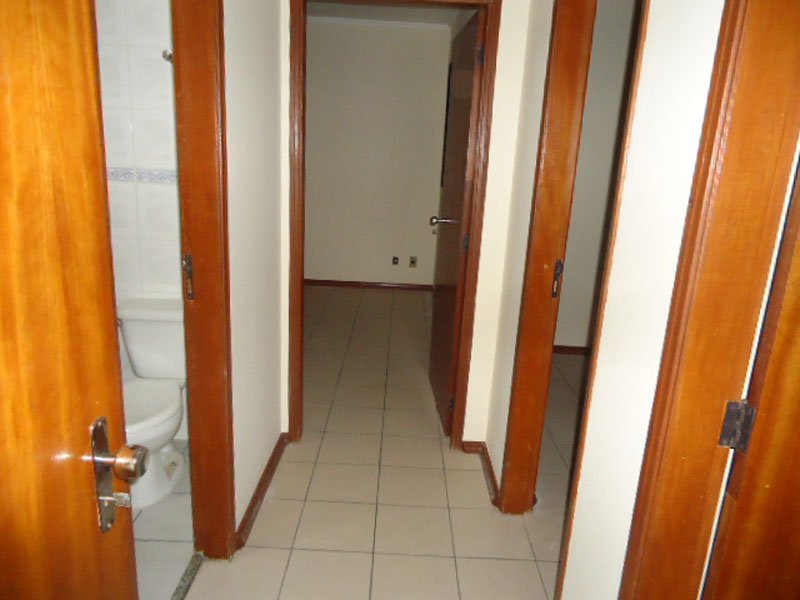 Apartamento de 3 dormitórios sendo 1 suíte com excelente localização em São Carlos.