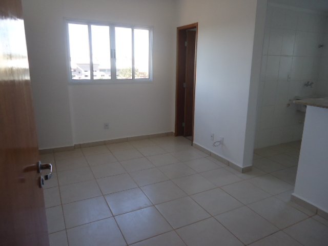 Apartamento com 1 dormitório no Centro próximo a Escola Prof. Sebastião de Oliveira Rocha em São Carlos