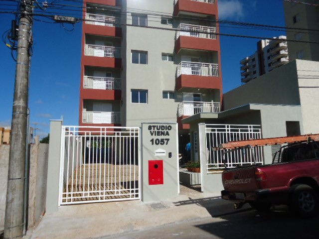 Alugar Apartamento / Padrão em São Carlos. apenas R$ 806,00
