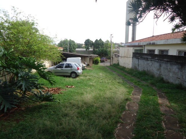 Alugar Casa / Padrão em São Carlos. apenas R$ 689.000,00