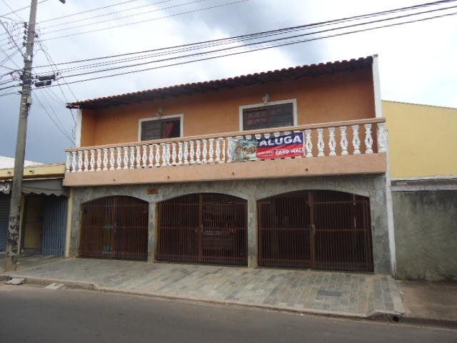 Alugar Casa / Padrão em São Carlos. apenas R$ 509.000,00