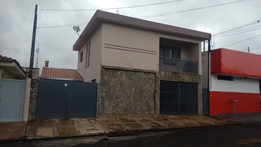 Alugar Casa / Sobrado em São Carlos. apenas R$ 590.000,00