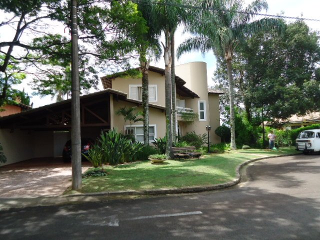 Alugar Casa / Condomínio em São Carlos. apenas R$ 1.600.000,00