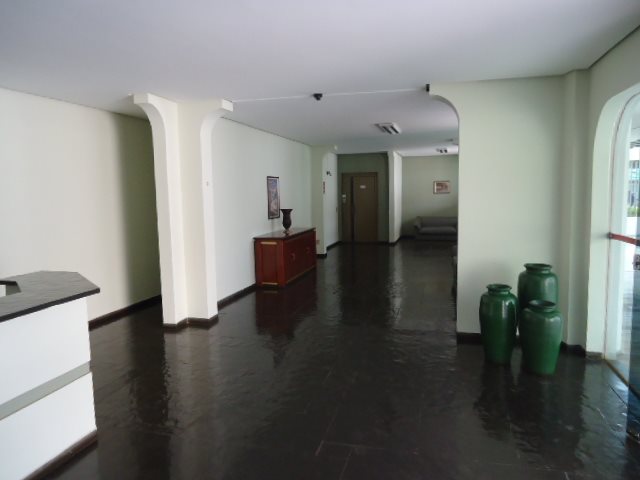Apartamento com 3 dormitórios e 1 suíte na Vila Monteiro próximo ao Hospital Unimed em São Carlos