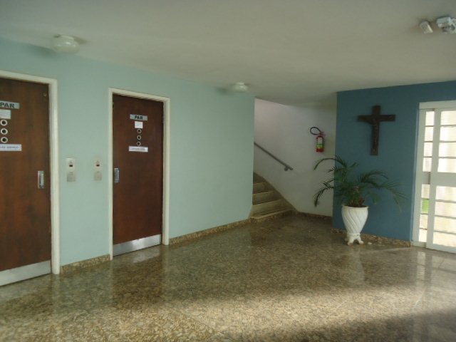 Alugar Apartamento / Padrão em São Carlos. apenas R$ 800,00