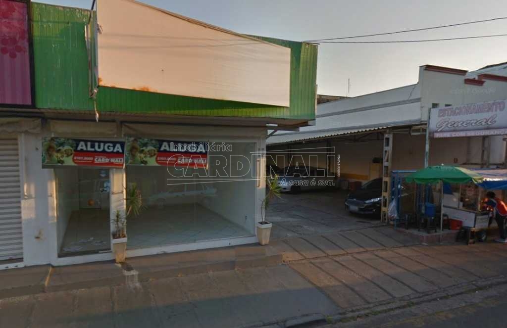 Alugar Comercial / Sala sem Condomínio em São Carlos. apenas R$ 2.556,00