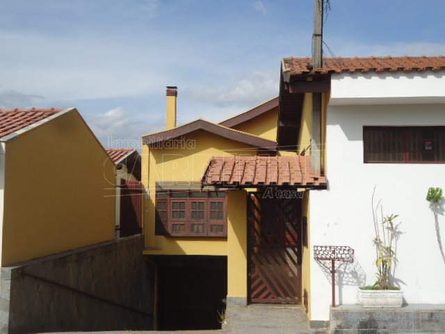 Alugar Casa / Padrão em São Carlos. apenas R$ 5.000,00