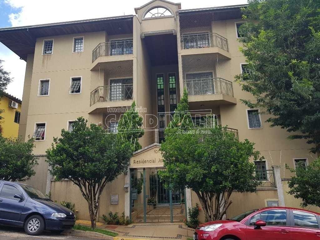 Alugar Apartamento / Padrão em São Carlos. apenas R$ 1.000,00