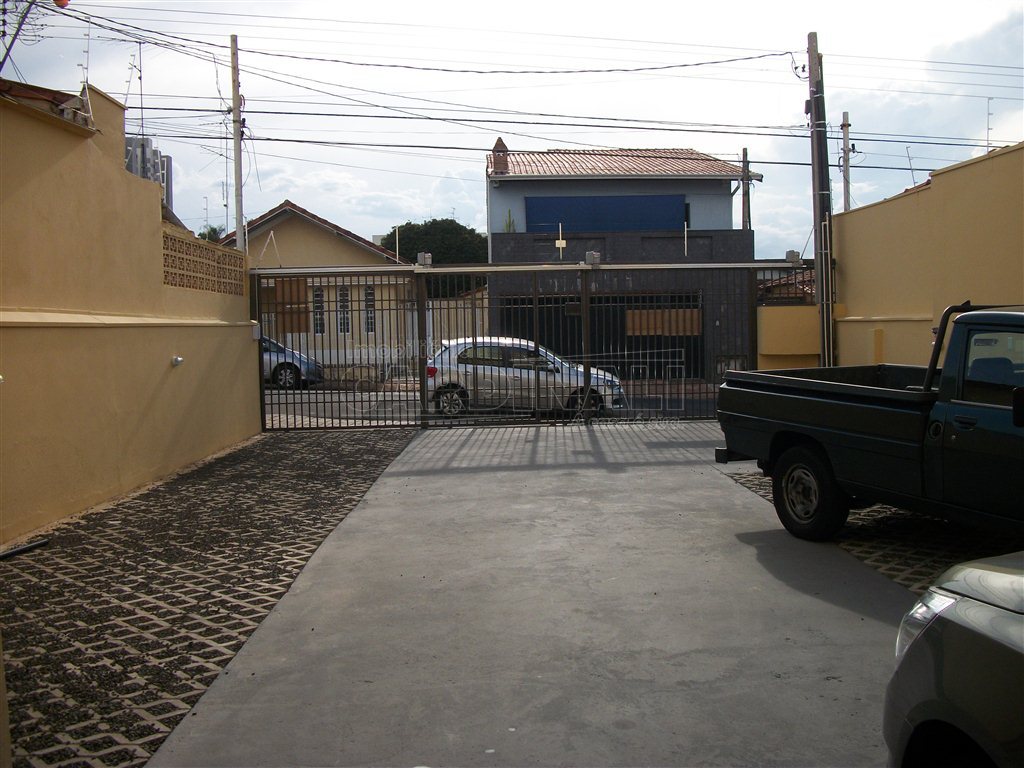 Apartamento com 1 dormitório e 1 suíte na Vila Monteiro próximo ao Terminal Rodoviário em São Carlos