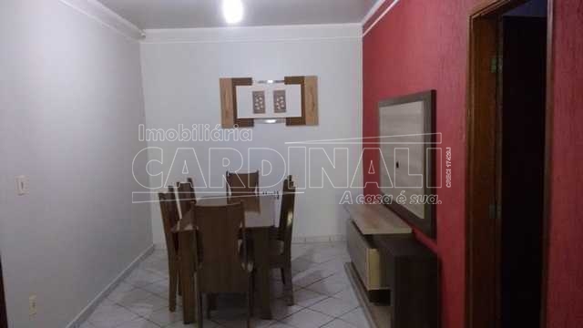 Alugar Casa / Padrão em São Carlos. apenas R$ 370.000,00