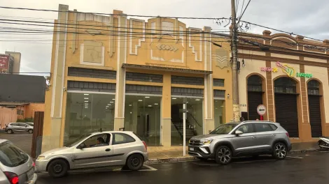 imagem 1 - Imóvel comercial 260m² com Banheiros acessíveis no centro. imagem 1 - Imóvel comercial 260m² com Banheiros acessíveis no centro.