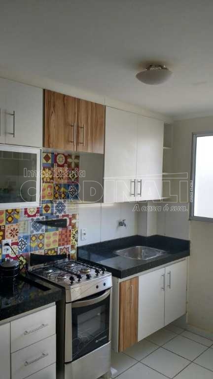 Alugar Apartamento / Padrão em São Carlos. apenas R$ 175.000,00