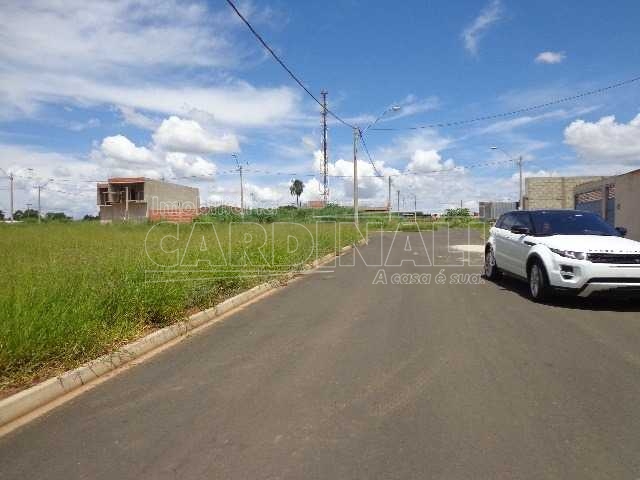 Alugar Terreno / Padrão em São Carlos. apenas R$ 147.000,00