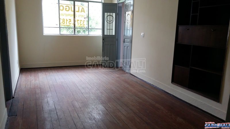 imagem 2 - Casa com 4 dormitórios no Centro ao lado da Escola Criativa em São Carlos imagem 2 - Casa com 4 dormitórios no Centro ao lado da Escola Criativa em São Carlos