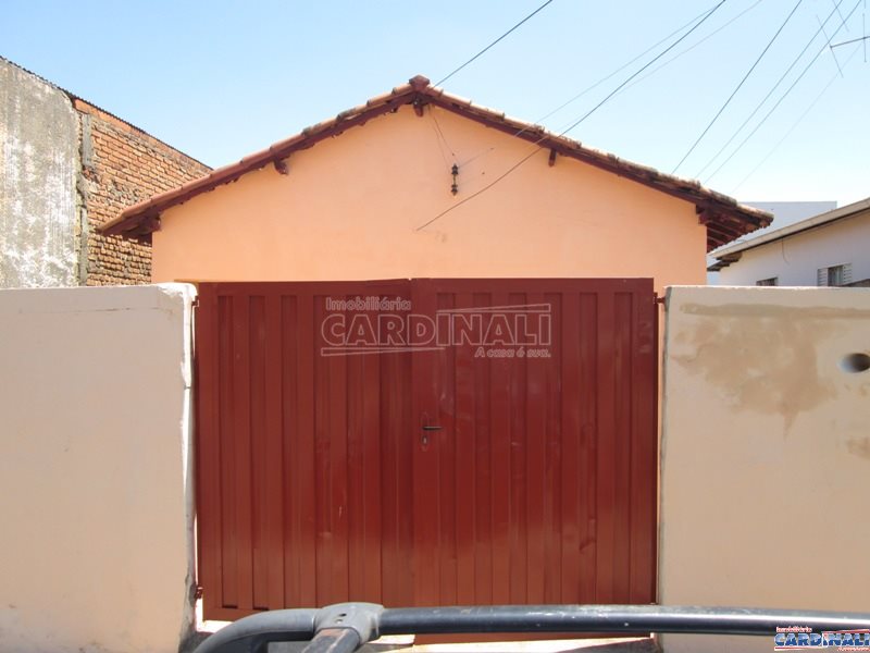 Casa bem localizada