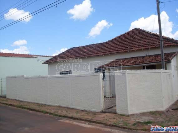 Alugar Casa / Padrão em São Carlos. apenas R$ 573,00