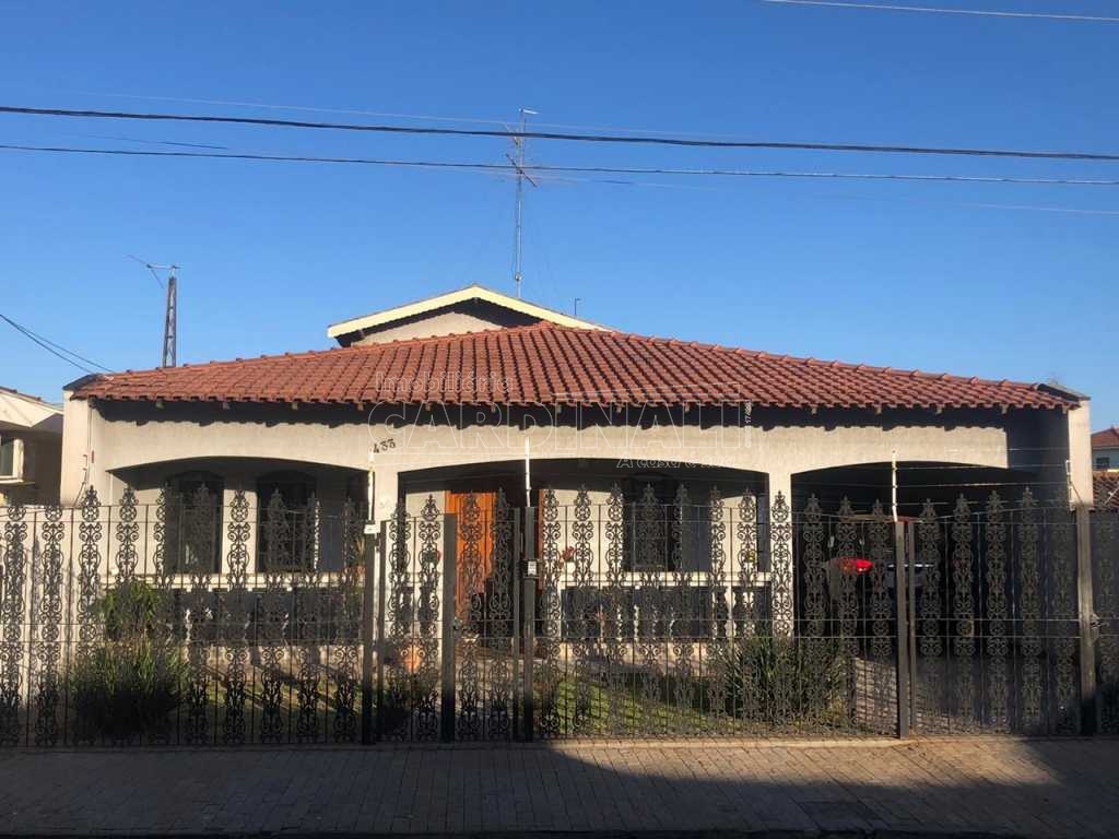 Alugar Casa / Padrão em São Carlos. apenas R$ 800.000,00