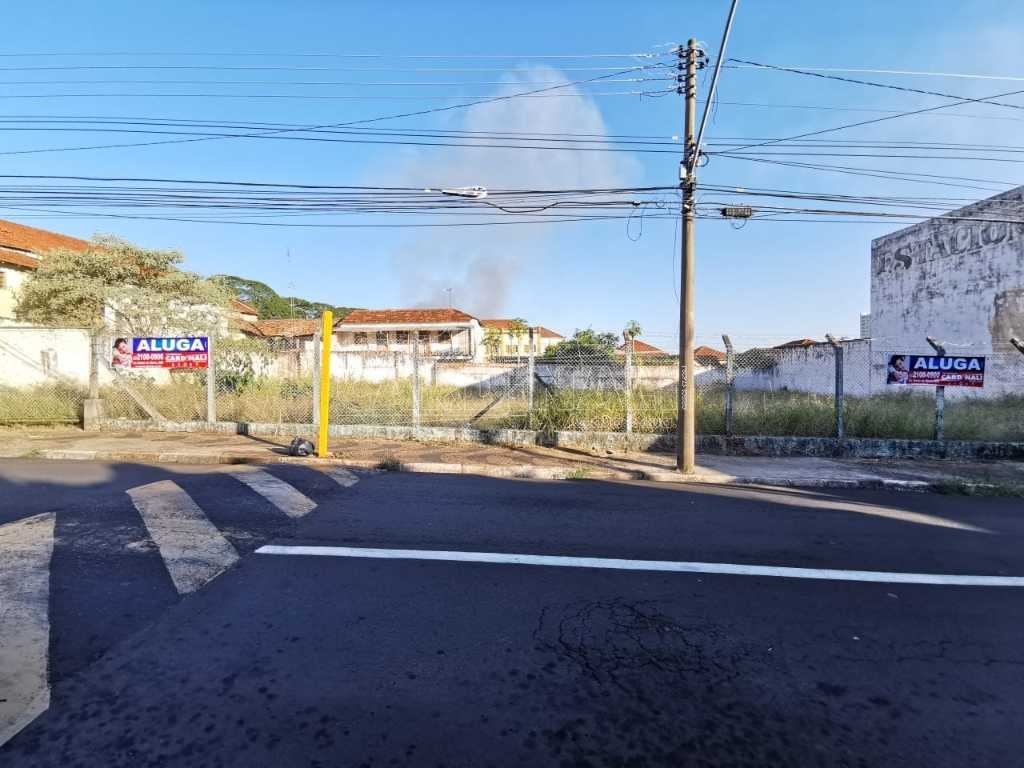 imagem 4 - Terreno comercial no Centro em frente ao Terminal Central de Integração em Araraquara imagem 4 - Terreno comercial no Centro em frente ao Terminal Central de Integração em Araraquara