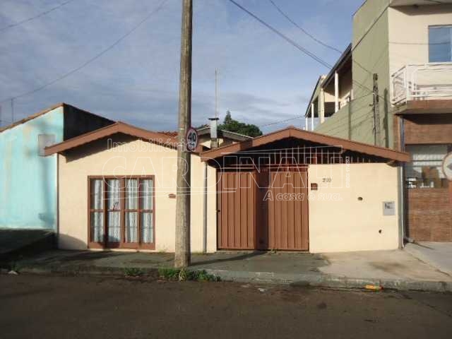 Alugar Casa / Padrão em São Carlos. apenas R$ 235.000,00