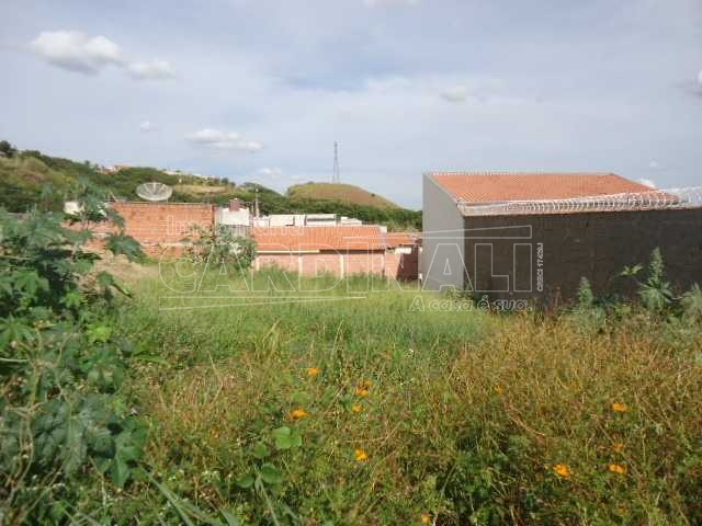 Alugar Terreno / Padrão em São Carlos. apenas R$ 96.000,00