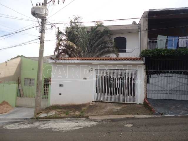 Alugar Casa / Padrão em São Carlos. apenas R$ 220.000,00