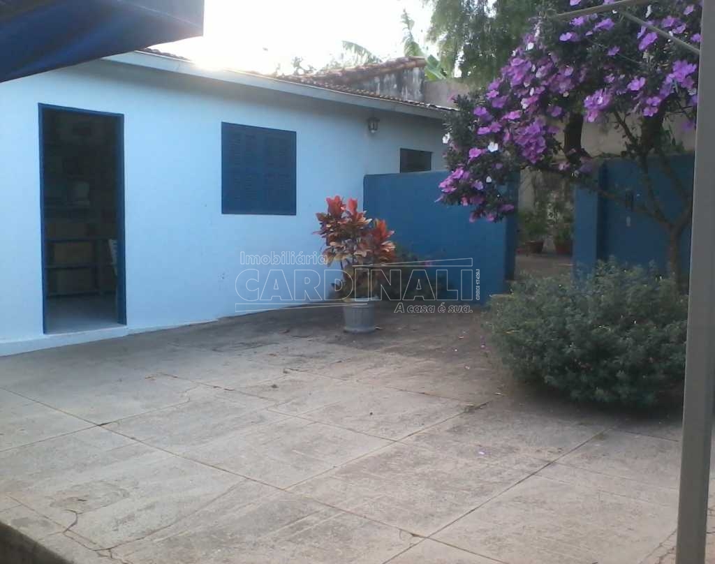 Alugar Casa / Padrão em São Carlos. apenas R$ 550.000,00