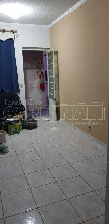 Alugar Apartamento / Padrão em São Carlos. apenas R$ 140.000,00