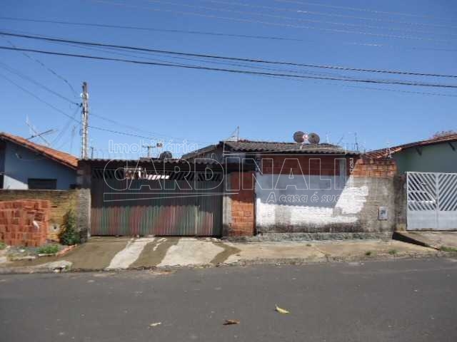 Alugar Casa / Padrão em São Carlos. apenas R$ 212.000,00